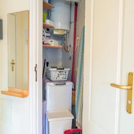 Lovely 2 Bedroom With Pool And View, K26 Prázdninový dům *